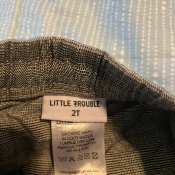 Little Trouble Plaid Cargo Pants 2T - Picture 6 of 6